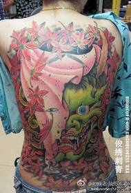 Beauté cool pleine de motif de tatouage Prajna