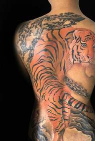 Cheo de patrón de tatuaxe de tigre tradicional