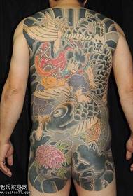 Mchoro kamili wa tattoo ya squid
