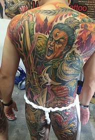 Koko selän väri iso totem tatuointi tatuointi on erittäin tyylikäs