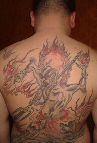 男性满背夜叉纹身图案