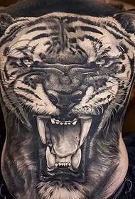 Полный татуировки тигра