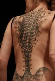 Seksualios merginos nugaros asmenybės skeleto tatuiruotės modelis