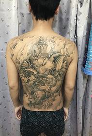 Schéin Jong voll Elefant Gott Tattoo Muster