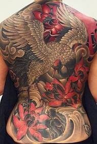 Modèle de tatouage de la grue du lotus à l'arrière