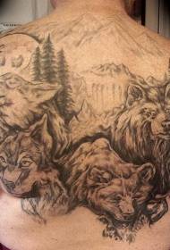 Helt tilbage ulv bjergkæde landskab tatovering mønster