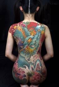 Fată plină de flori de bujor dragon pictat model de tatuaj