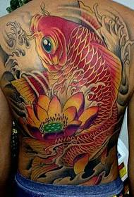 tattoo ເຕັມຮູບຫລັງກັບໂລຊັ້ນແລະສີແດງ