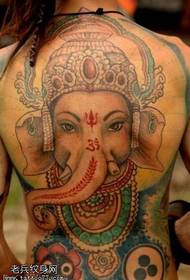 Pilna klasiskās atmosfēras ziloņu dieva tetovējuma rakstā
