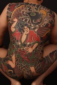 Japanese-style large-area tight-fitting tattoo from Rodrigo