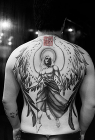 Plena malantaŭa tipa anĝela flugilo tatuaje ŝablono