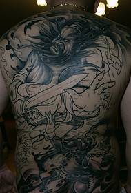 Costas antigas tatuagem tradicional sino preto e branco