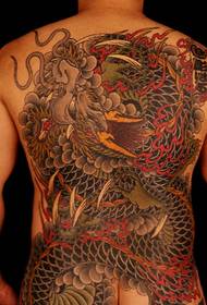 Coole drakentattoo met volledige rug