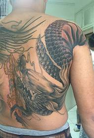 Tatitra mainty sy fotsy totemika tato mainty sy fotsy