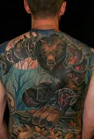 Warna tato totem sangat liar penuh tato