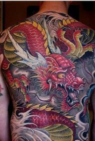 Uralkodó teljes hátú sárkány tetoválás