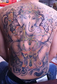 Tatuagem nas costas clássica elefante