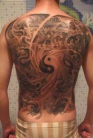 Polna hrbtna tetovaža na dan šest zmajev