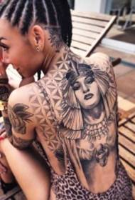 Κορίτσι πλήρη πλάτη θεά πορτρέτο μοτίβο τατουάζ