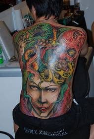 Боядисани дизайни на татуировки на Medusa и череп с пълен гръб