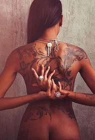 Stile europeo e americano pieno di disegni di tatuaggi floreali sul retro