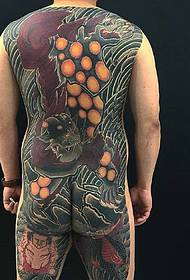 Voller Perséinlechkeet, heldenhaft Alternativ Totem Tattoo