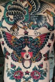 Teljes hátsó állat tetoválás férfi teljes hátsó állat és karakter portré tetoválás kép