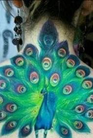 Tattoo éan daite ar ais peacock tattoo tine an Fhionnuisce tattoo tattoo patrún ainmhí