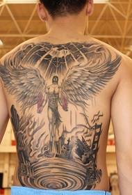 Мъжка татуировка на ангел