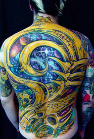 Ang bug-os nga likod sa parisan sa bug-at nga kolor sa tattoo sa Europa ug Amerikano