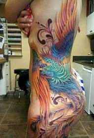 Pieno di fantastici e colorati disegni del tatuaggio fenice