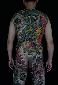 Modello tatuaggio drago drago grande di colore terzino pieno di fascino