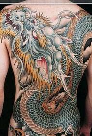 Tatuaggio drago classico tradizionale con schiena piena in stile cinese