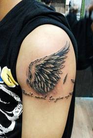 persoonlijkheid prachtige vleugel tattoo