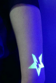le stelle sul braccio brilleranno 18648 - modello di tatuaggio di personalità della vita femminile
