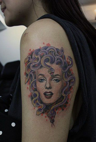 Hal abuurka Monroe Edition Medusa Tattoo
