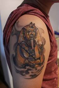 ginklai Egiptas Tutanchamono faraono kapo tatuiruotė