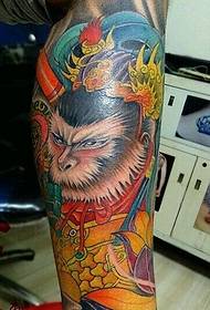 Tatuaggio braccio Qi Tianda Shenghua Abbastanza accattivante