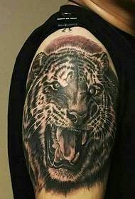 Kapribadian Klasik Arm Big Tiger Head tattoo