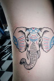 linea del braccio come modello di tatuaggio