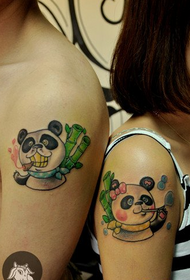 modello braccio tatuaggio panda carino coppia