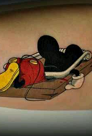 Patrón de tatuaje de Mickey cara