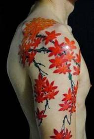 modèle de tatouage de bras rouge feuille d'érable