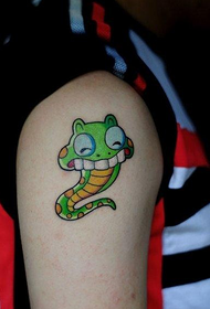 ແຂນເດັກຍິງແມ່ນ tattoo ກາຕູນຂອງກາຕູນ