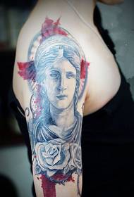 Model european de tatuaj cu brațul avatarului frumuseții