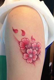 stampa di tatuaggi di fiore di ciliegia di bracciu di colore