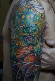 fale taupulepulega Tang lion tattoo tattoo