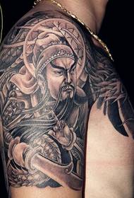 rankos atmosfera „Guan Gong“ galvos tatuiruotė