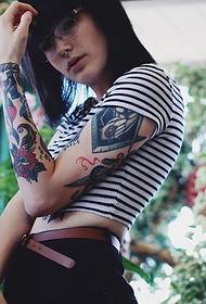 Sven 乖 女生 girl arm personality tattoo