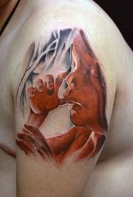 Rankos spalvos kūdikio tatuiruotės modelis